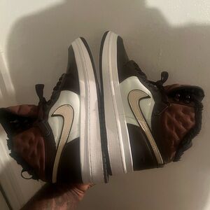 Air Jordan Acclimate ladies size 11.5